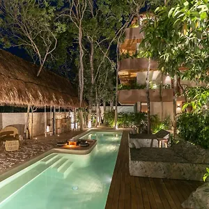 Zereno Boutique Hotel
